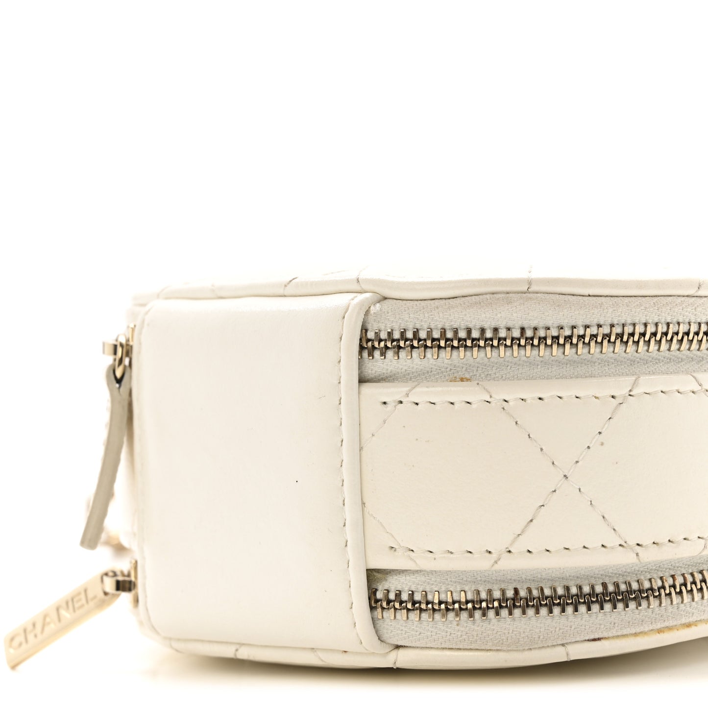 Lambskin Quilted Round Handle With Care Vanity With Chain White