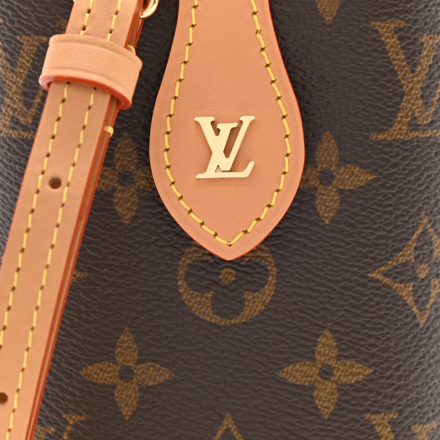 Louis Vuitton Monogram Fold Me Pouch 7 of 8