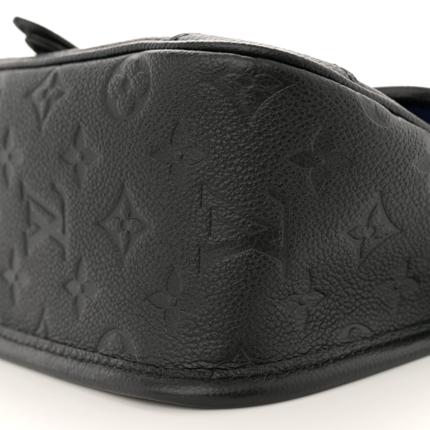 Empreinte Monogram Giant Diane Black