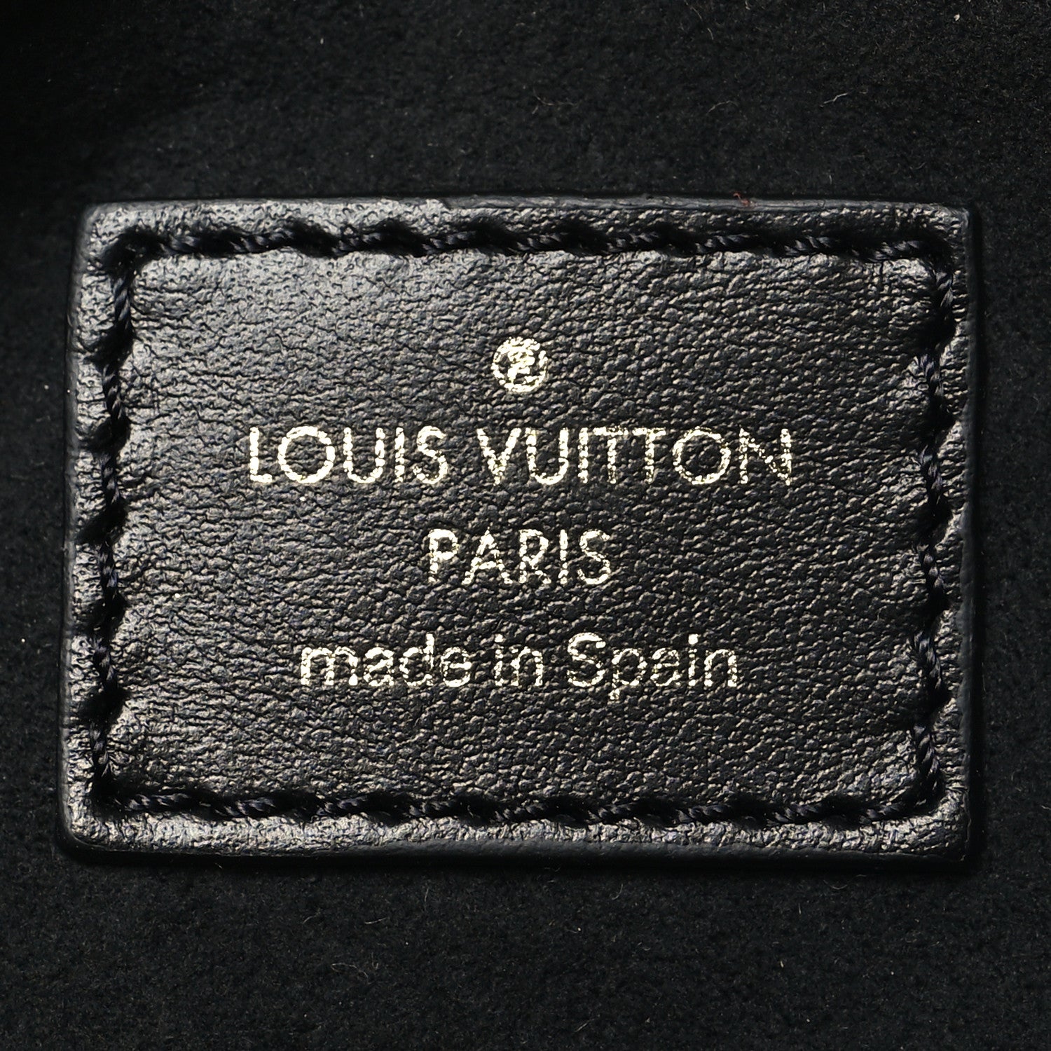 Louis Vuitton Monogram Giant Wild at Heart Elizabeth Pencil Pouch Arizona 6 of 11