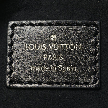 Louis Vuitton Monogram Giant Wild at Heart Elizabeth Pencil Pouch Arizona 6 of 11