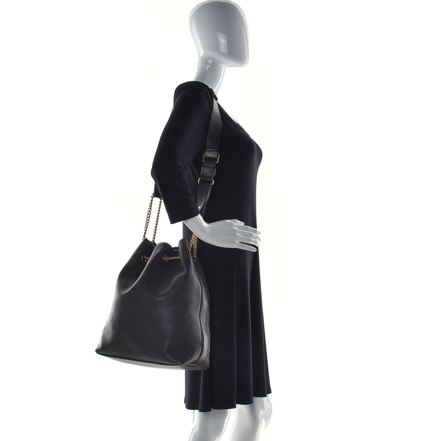 Chanel Calfskin Quilted Small On My Shoulder Drawstring Bag Dark Green 2 of 10