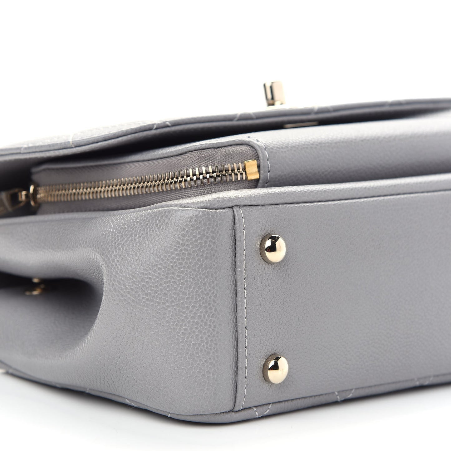 Caviar Quilted Medium Business Affinity Flap Grey