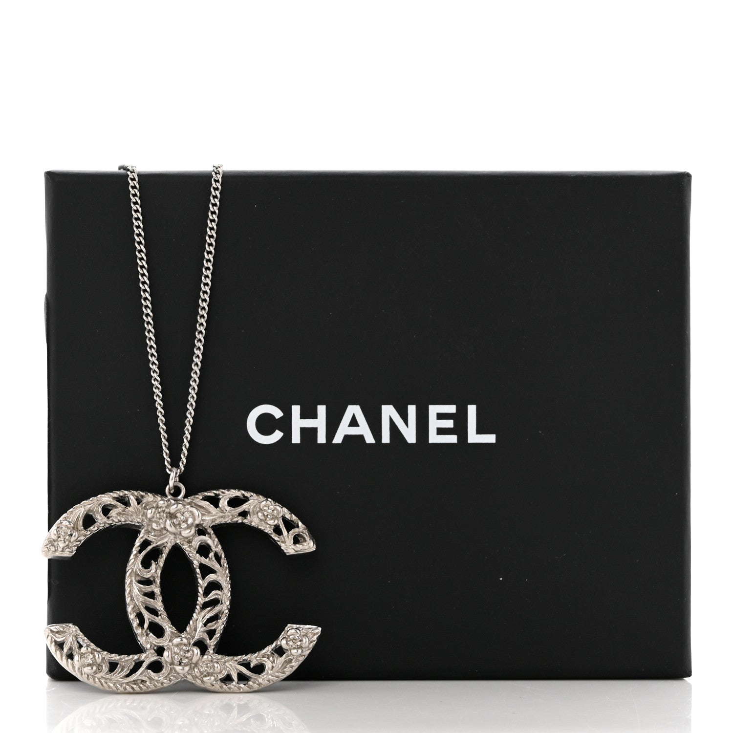 Chanel Large Baroque CC Necklace Silver 6 of 6