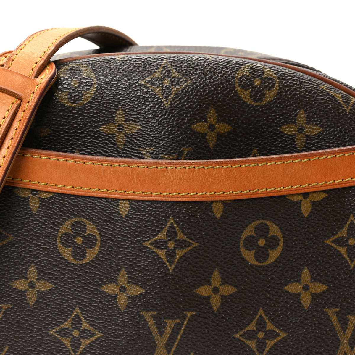 Louis Vuitton Monogram Blois 7 of 9