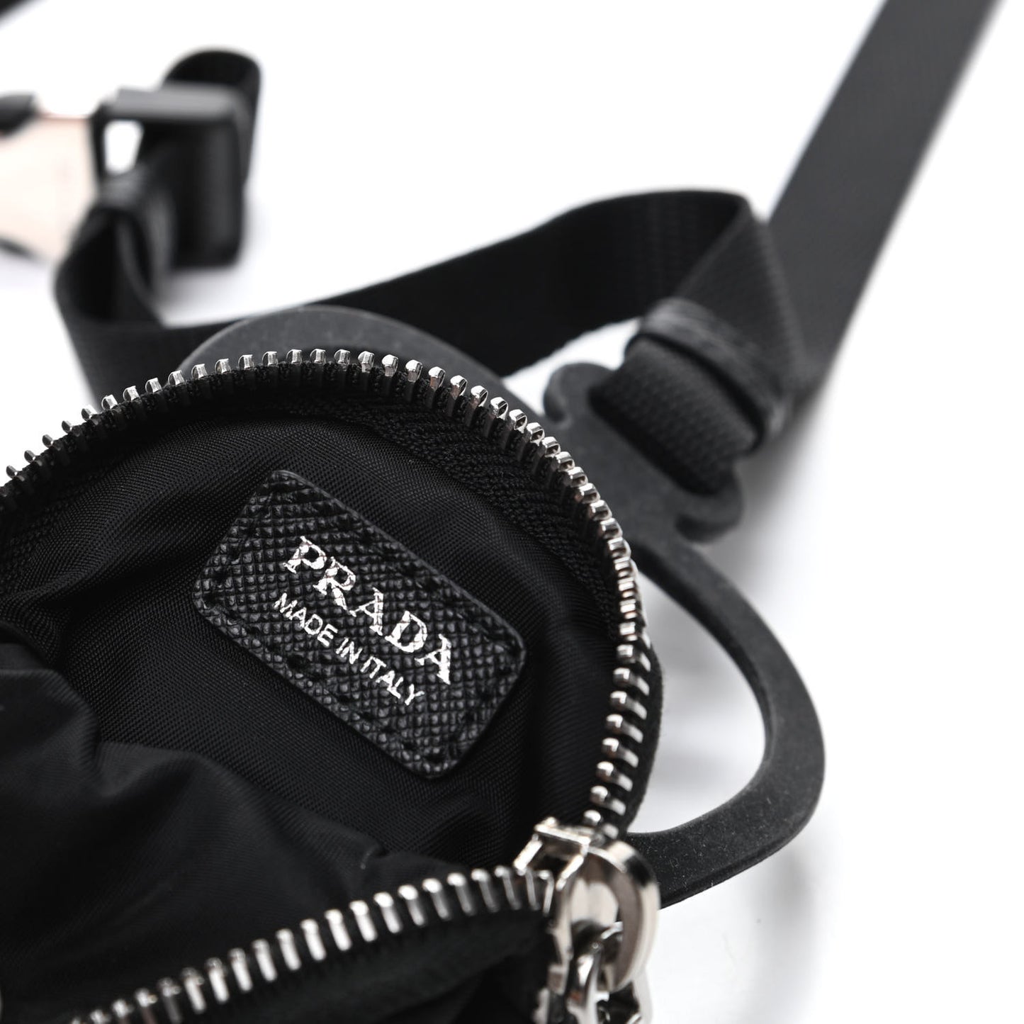 Tessuto Nylon Pocket Smartphone Case Black