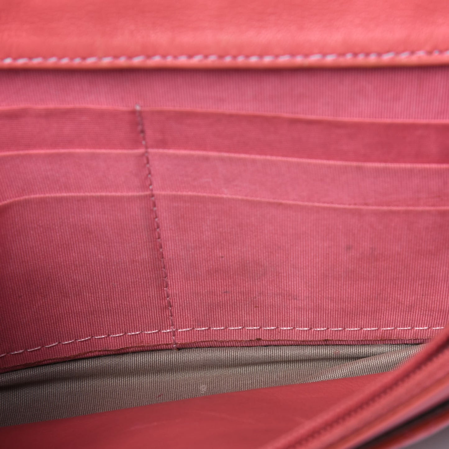 Patent Quilted Brilliant Wallet On Chain WOC Pink