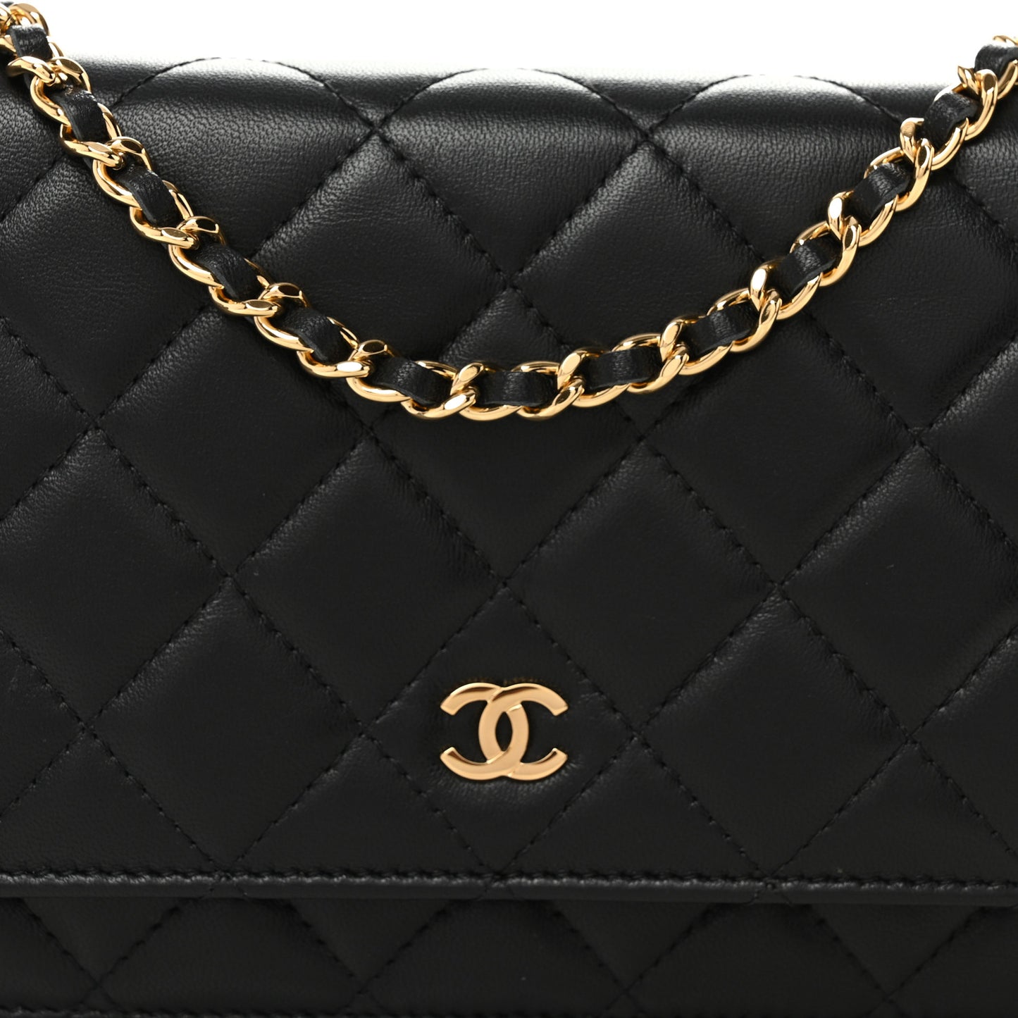 Lambskin Quilted Wallet On Chain WOC Black