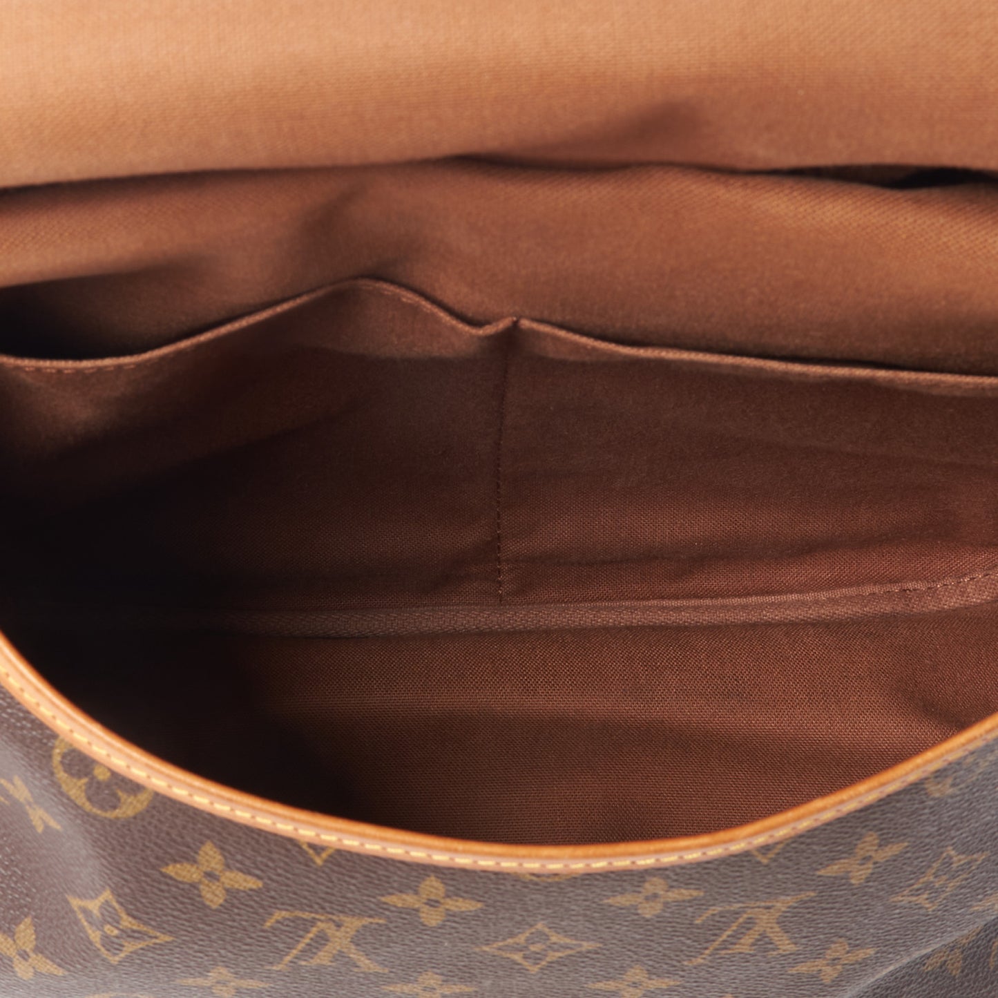 Monogram Saumur 35