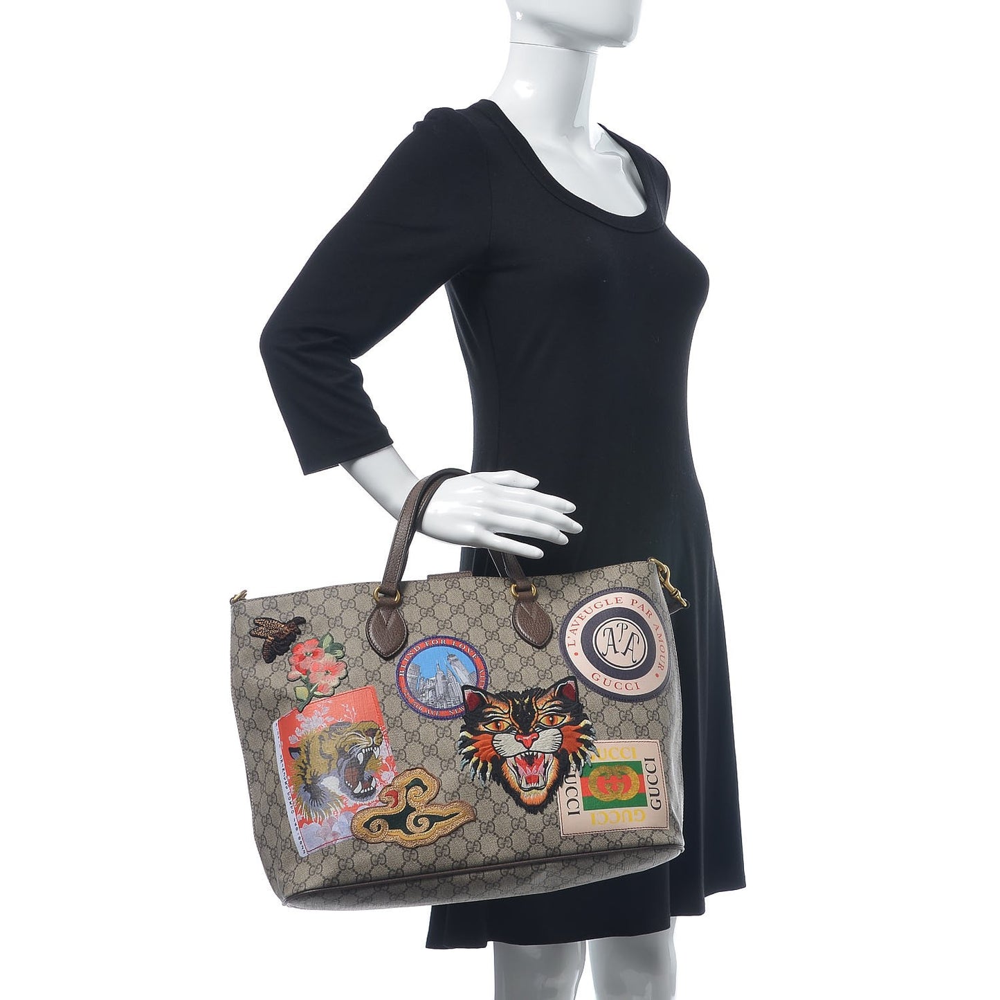 Soft GG Supreme Monogram Courrier Medium Crossbody Tote Beige New Acero