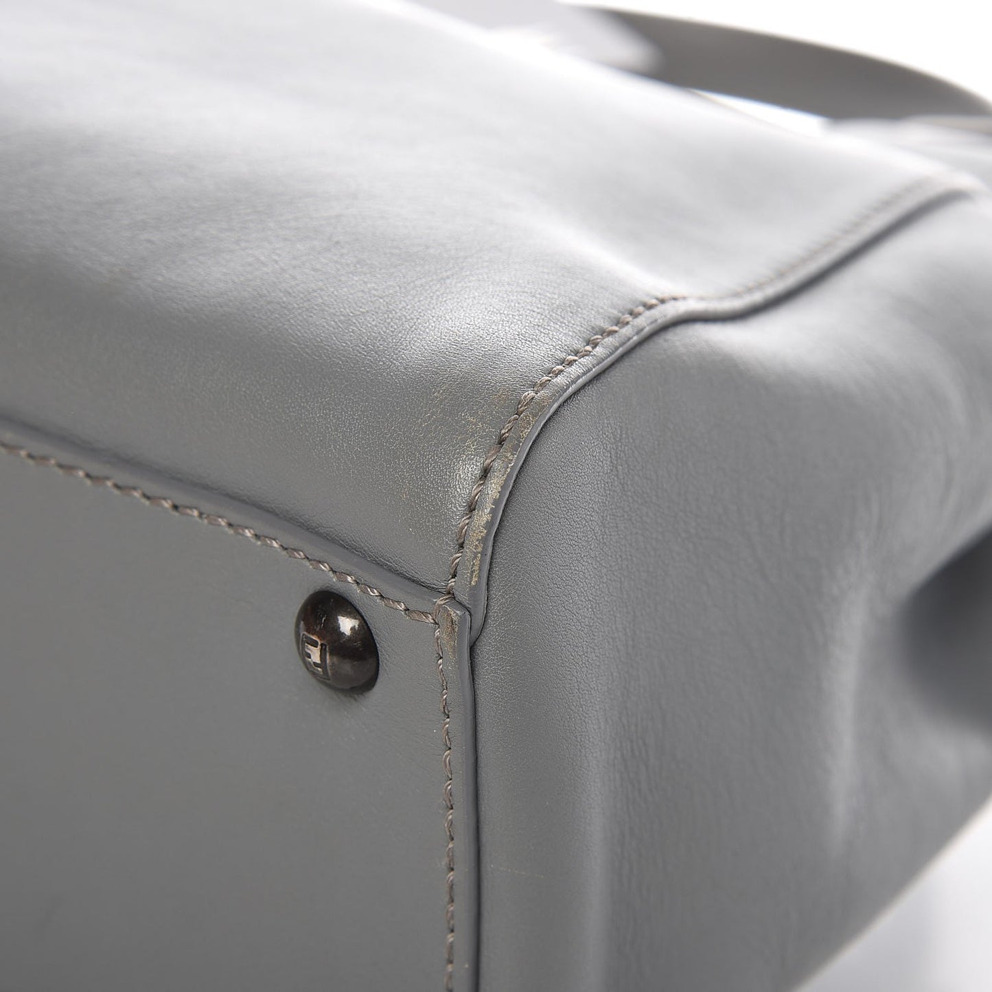 Vitello Suede Medium Peekaboo Iconic Satchel Grigio Chiaro
