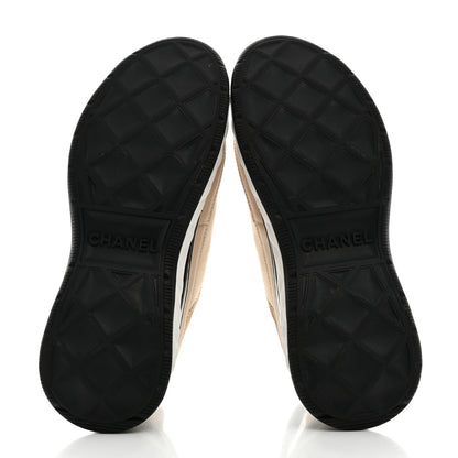 Chanel Velvet Calfskin Mixed Fibers CC Sneakers 37 Ivory Black 5 of 8
