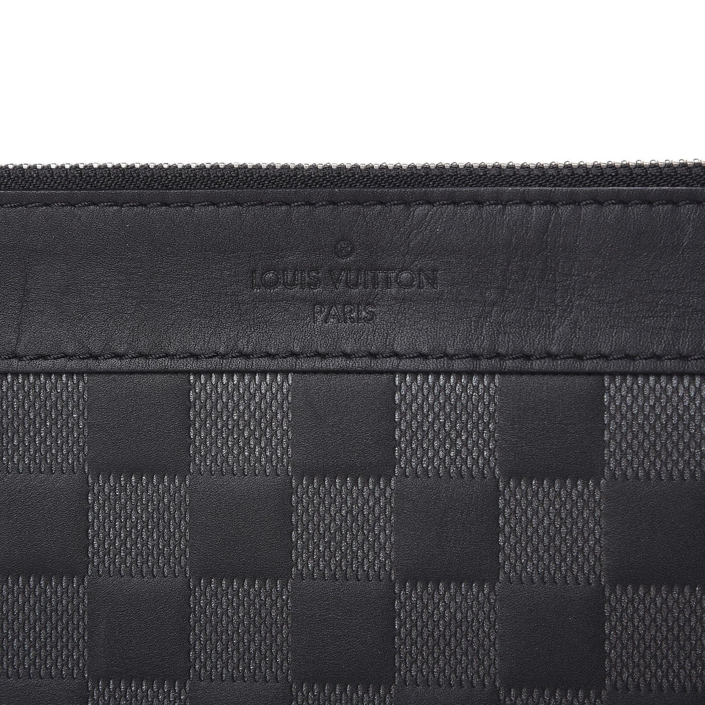 Damier Infini Discovery Pochette GM Onyx Silver