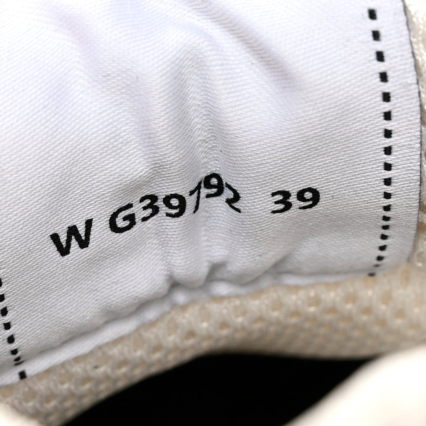 Fabric Laminated Calfskin Stretch CC Sneakers 39 White Silver
