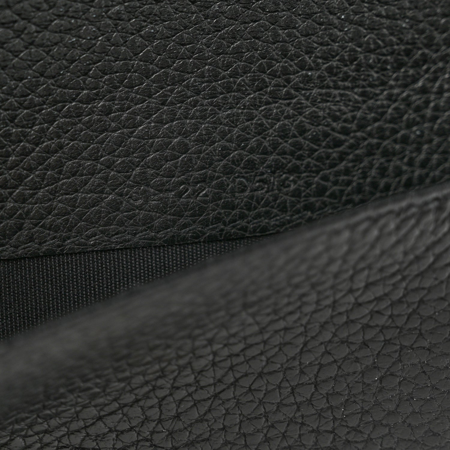 Salvatore Ferragamo Calfskin City Wallet On Chain Black 9 of 9