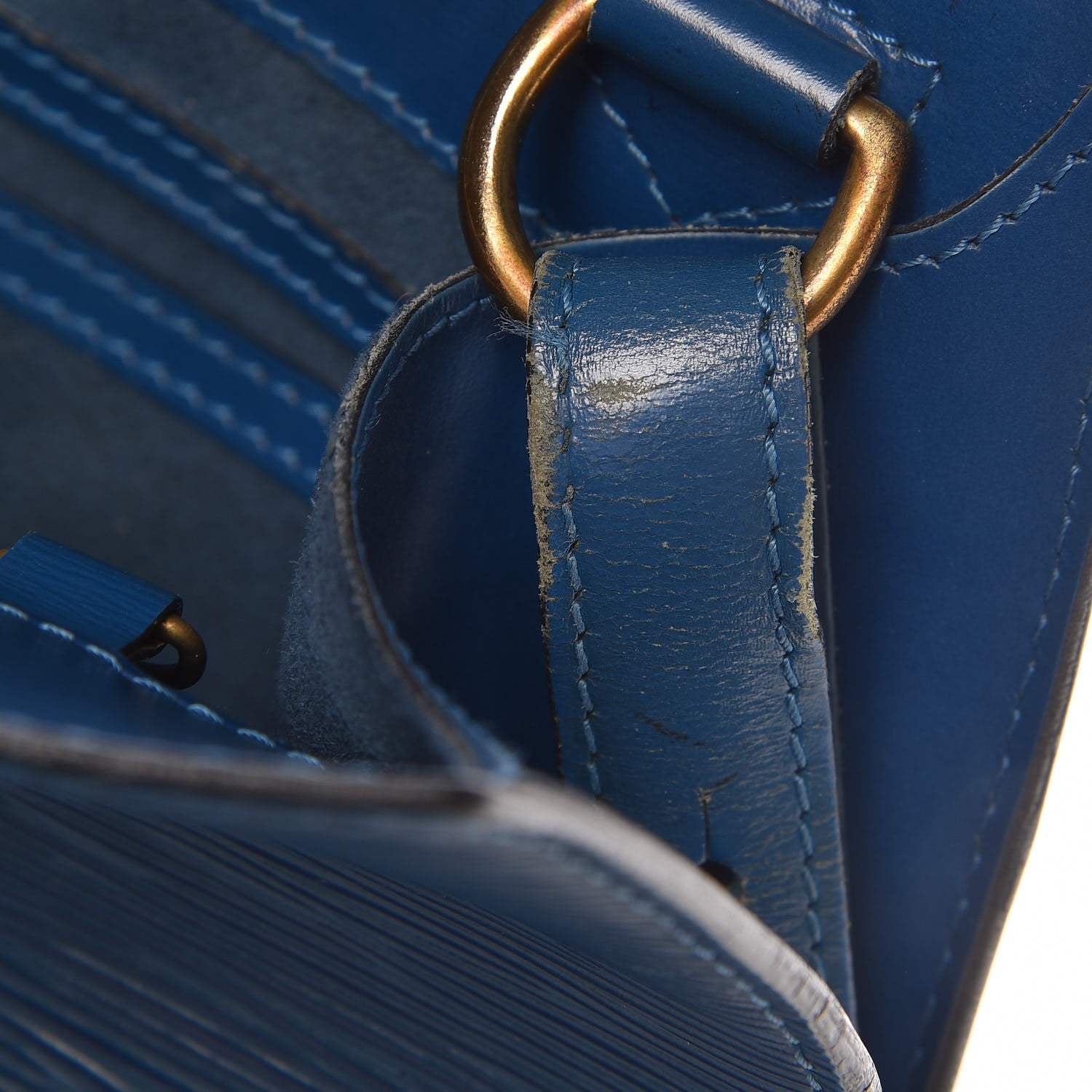Louis Vuitton Epi Cluny Toledo 9 of 10