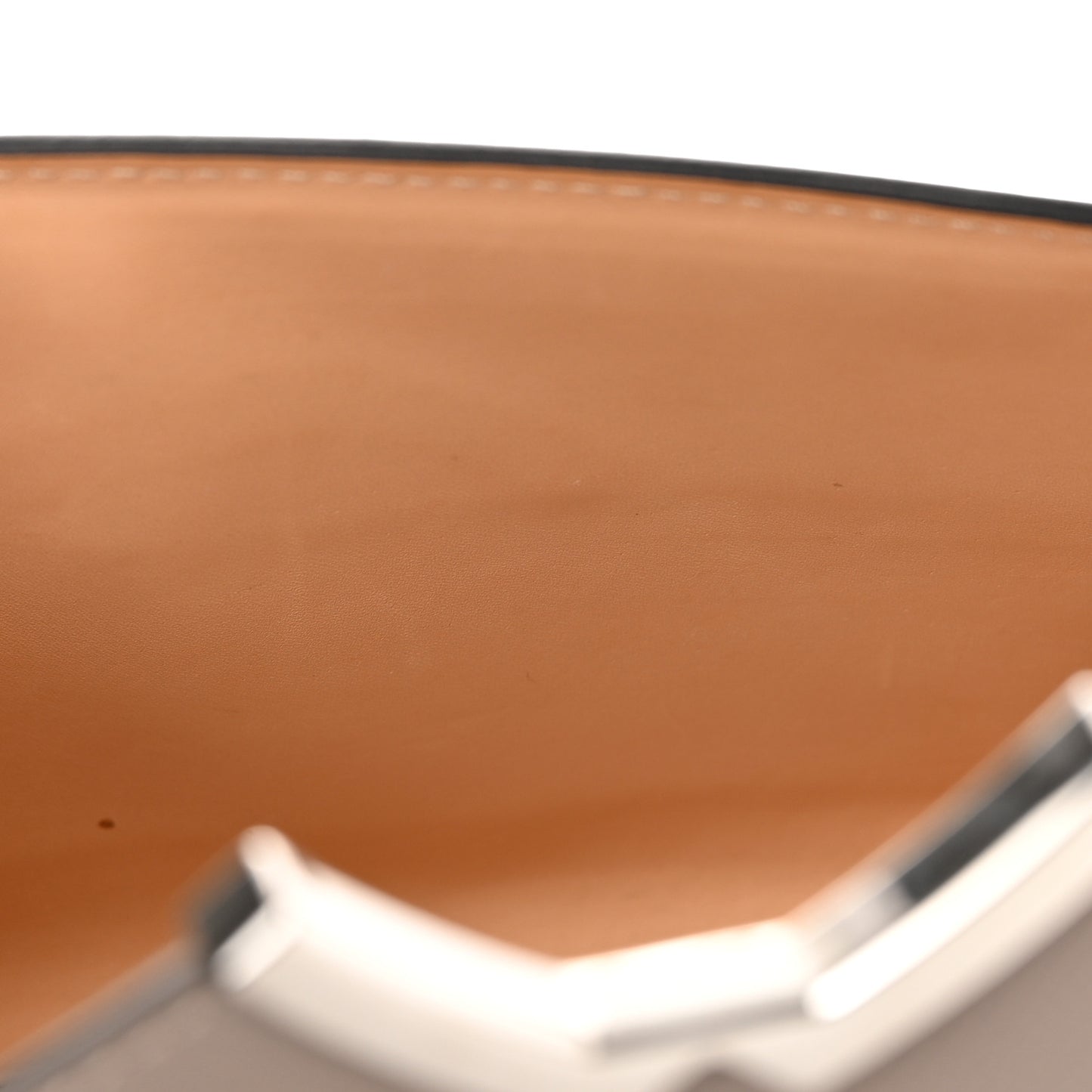 Carat Calfskin Gabrielle BB Tourterelle