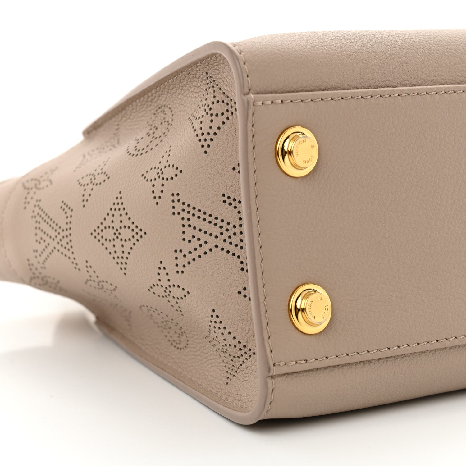 Louis Vuitton Mahina On My Side PM Galet 8 of 9