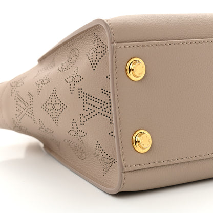 Louis Vuitton Mahina On My Side PM Galet 8 of 9