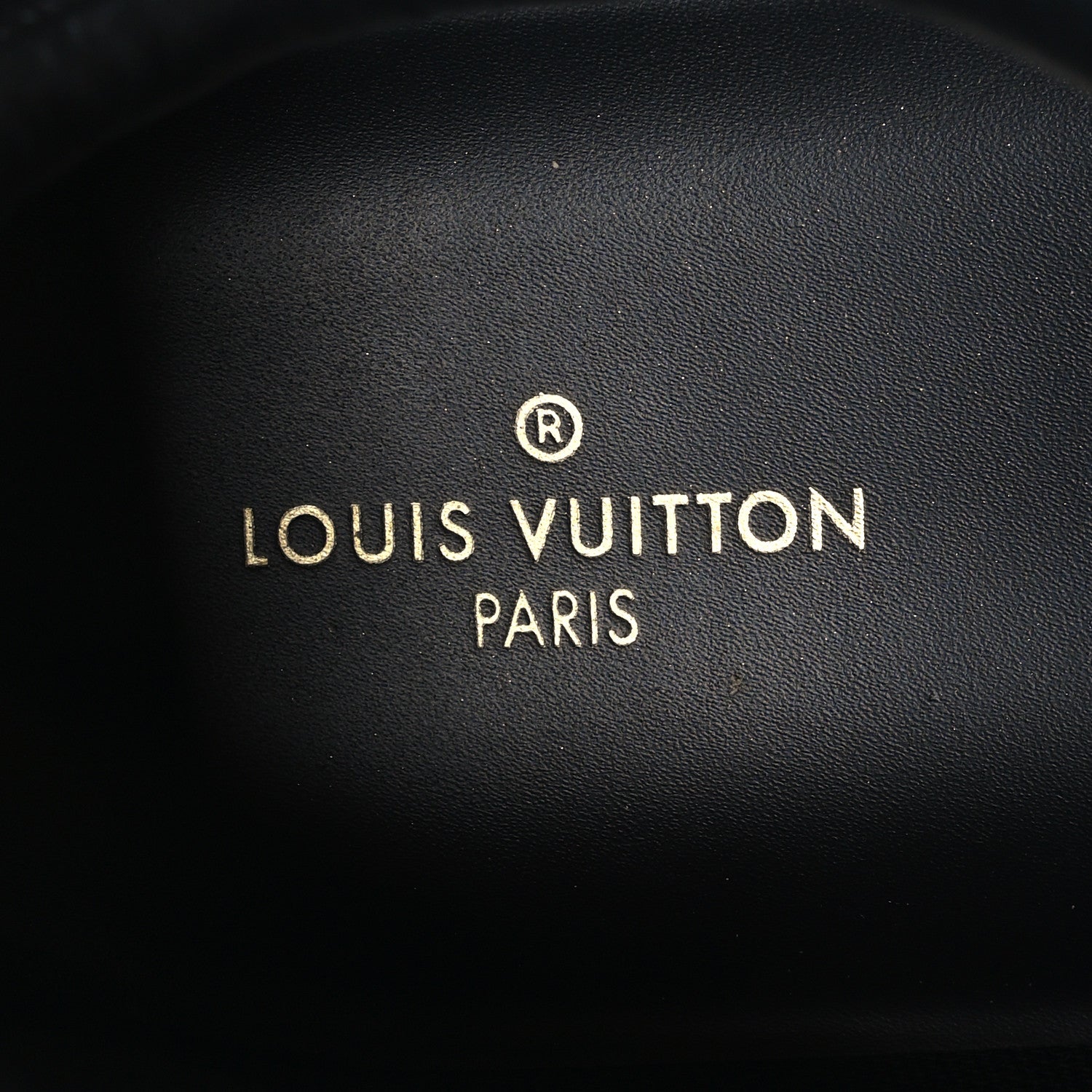 Louis Vuitton Reverse Monogram Eclipse Mens Rivoli Sneakers 10 Black 8 of 9