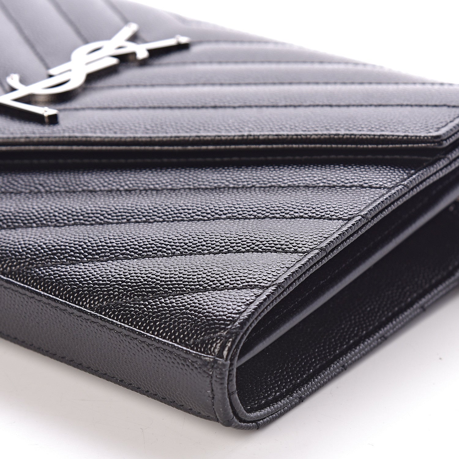 Saint Laurent Grain De Poudre Matelasse Chevron Monogram Chain Wallet Black 8 of 9