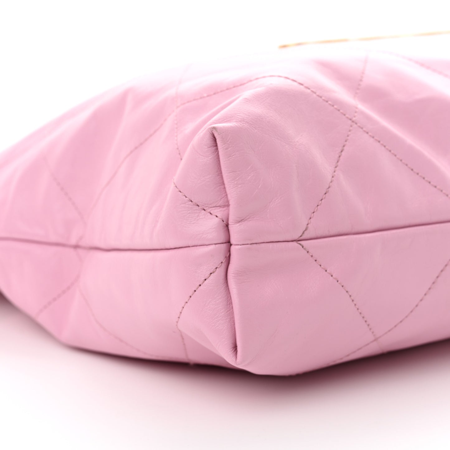 Shiny Calfskin Quilted Chanel 22 Dark Pink