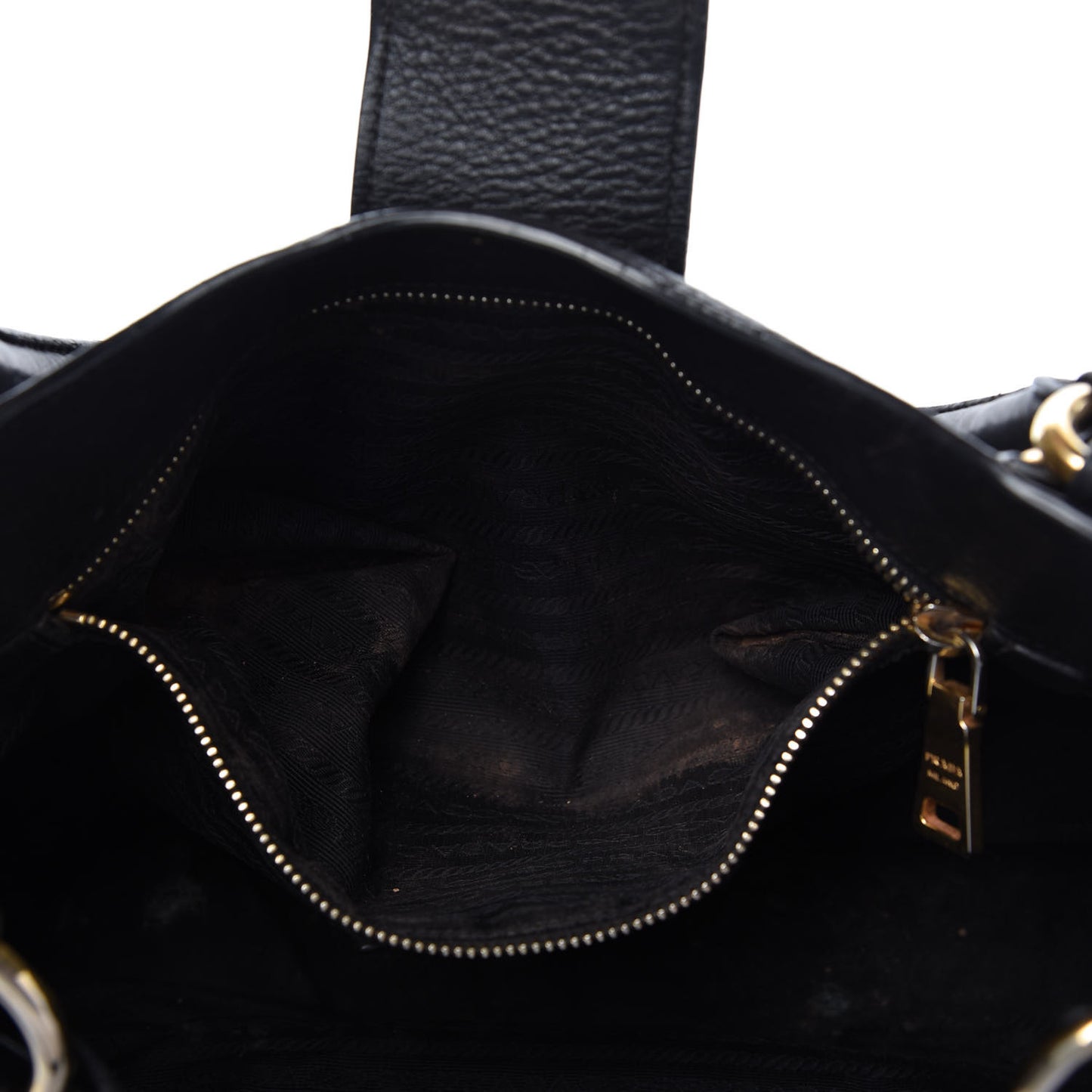 Vitello Daino Shoulder Bag Black