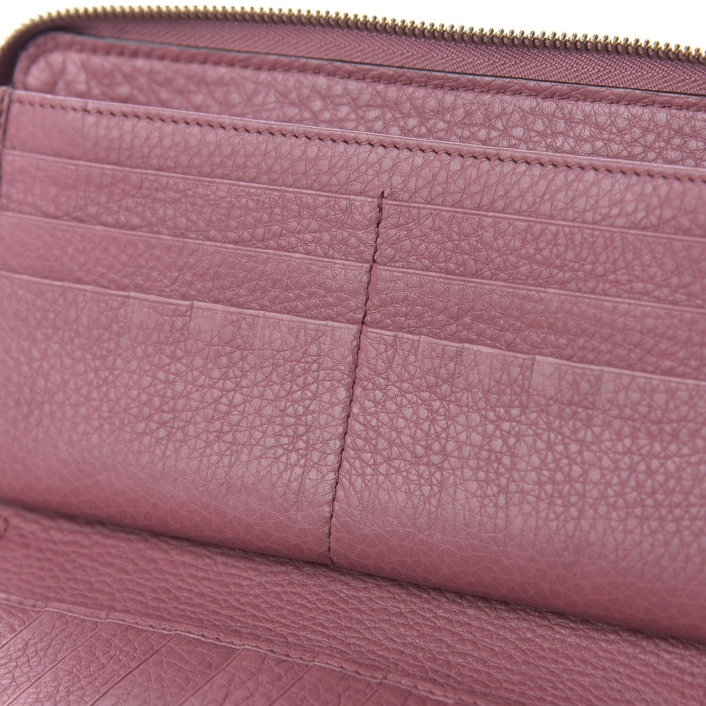 Pebbled Calfskin Soho Zip Around Wallet Peonia Flower