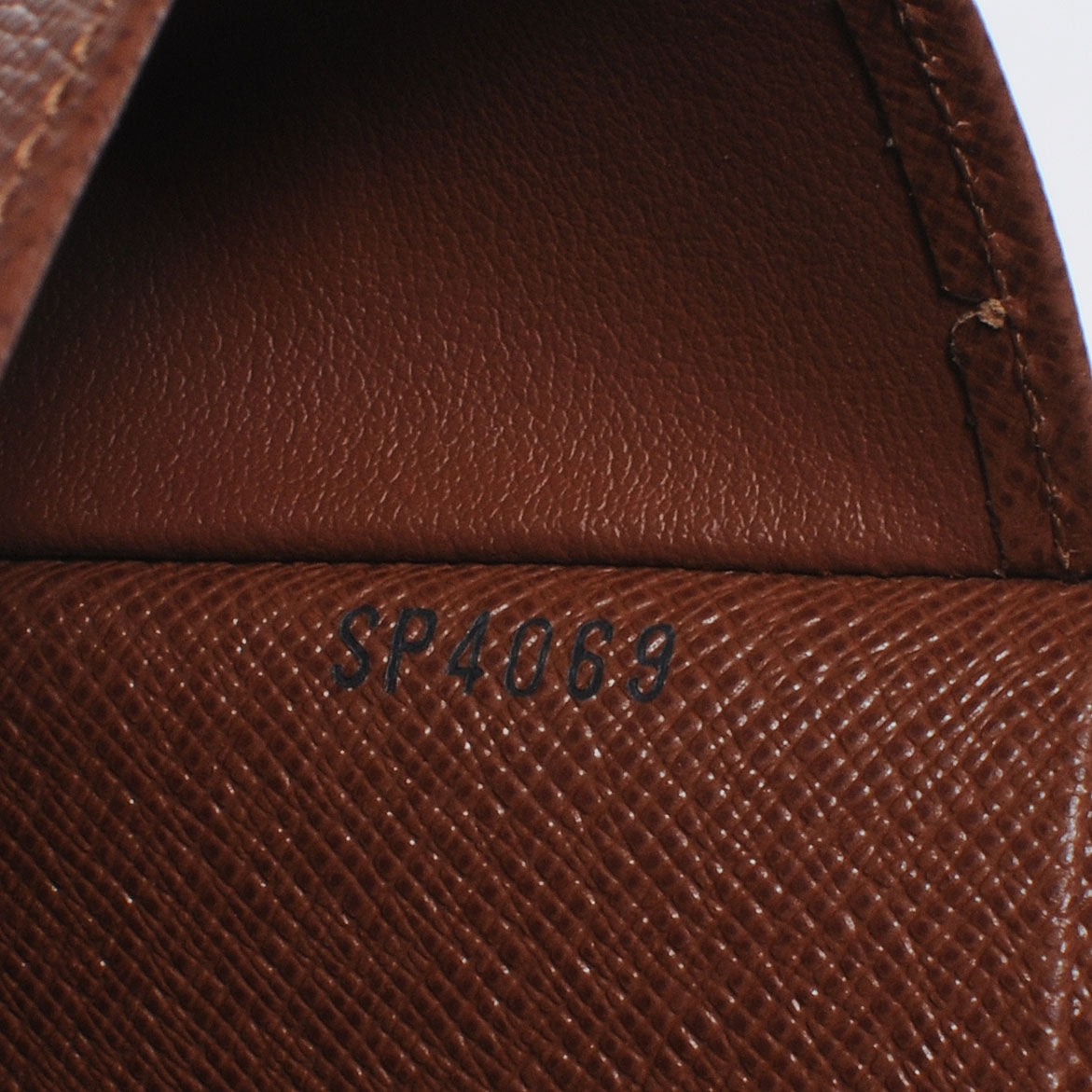 Louis Vuitton Monogram Cover Bloc A4 Agenda 6 of 6