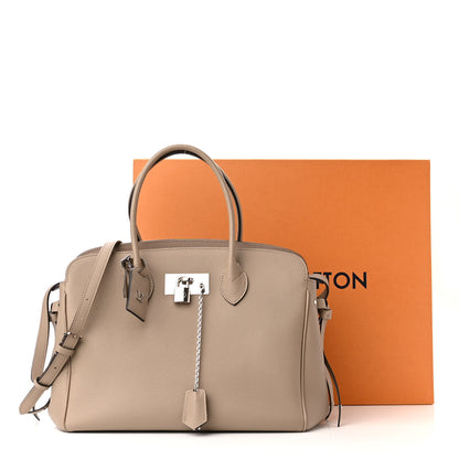 Louis Vuitton Veau Nuage Milla MM Tourterelle 9 of 9