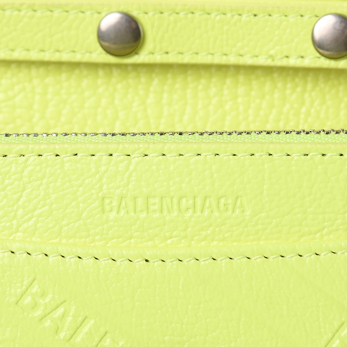 Shiny Goatskin Logo Embossed BB Wallet On Chain Acid Green