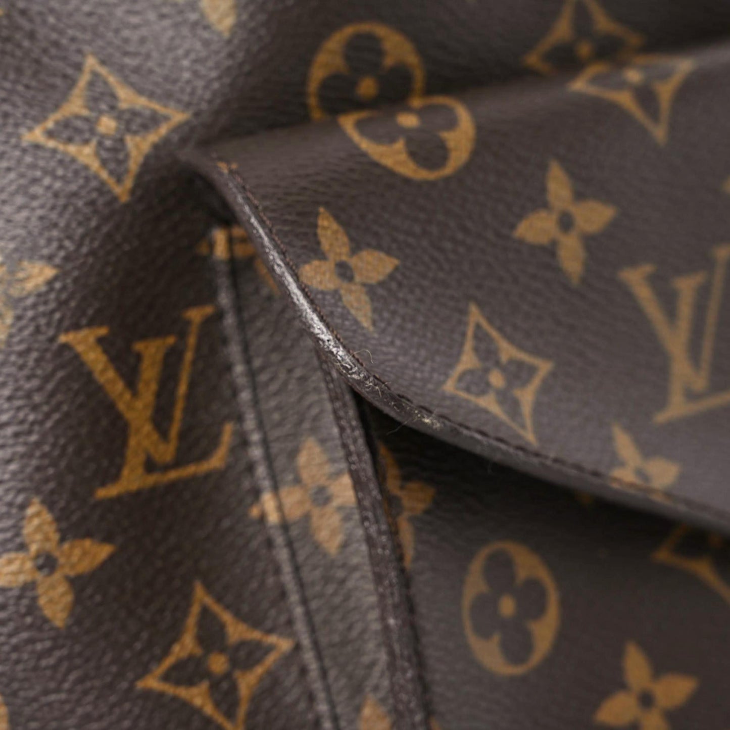 Monogram Metis