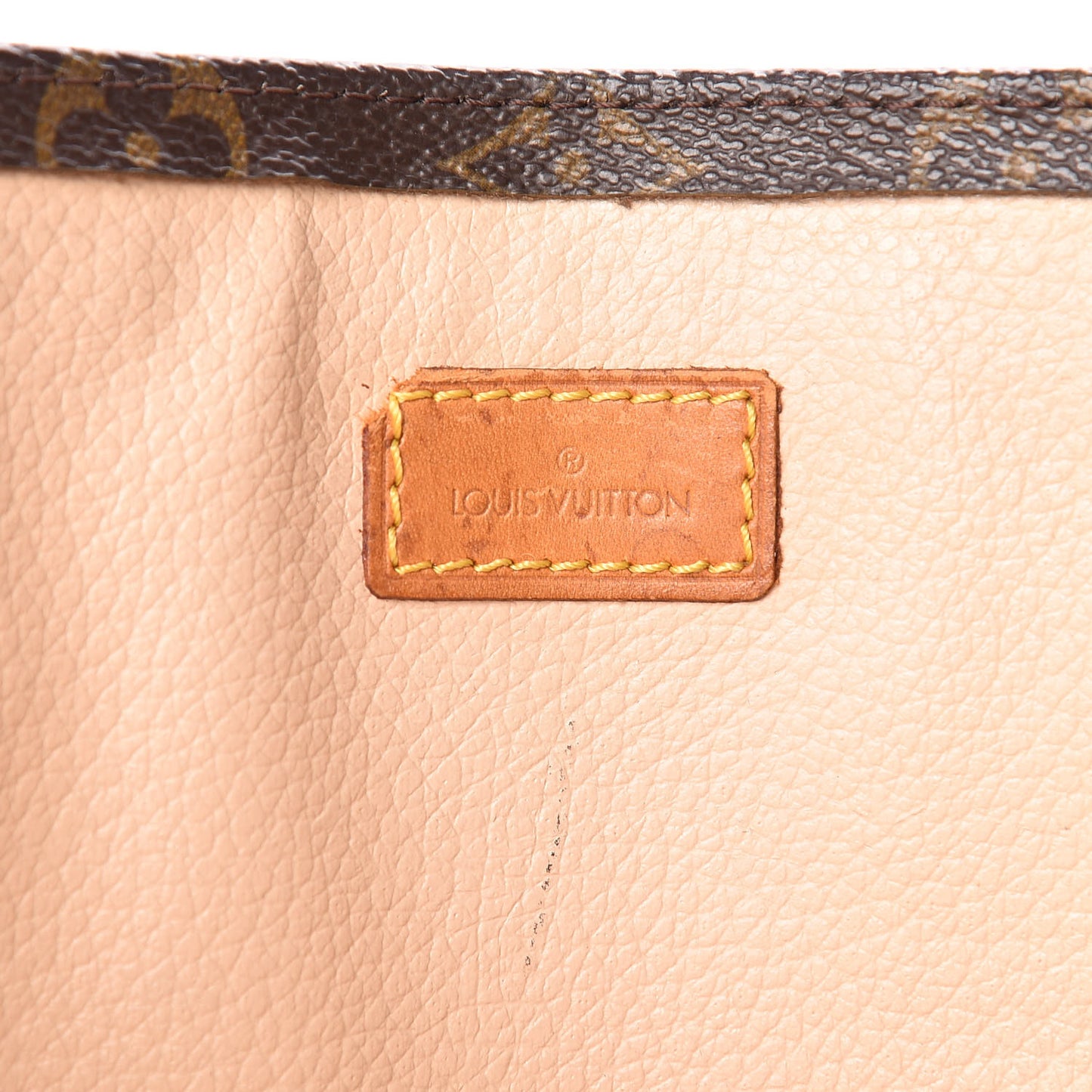 Monogram Sac Plat