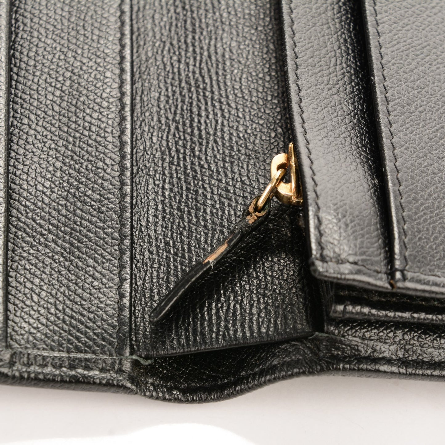 Grained Calfskin CC Button Yen Wallet Black
