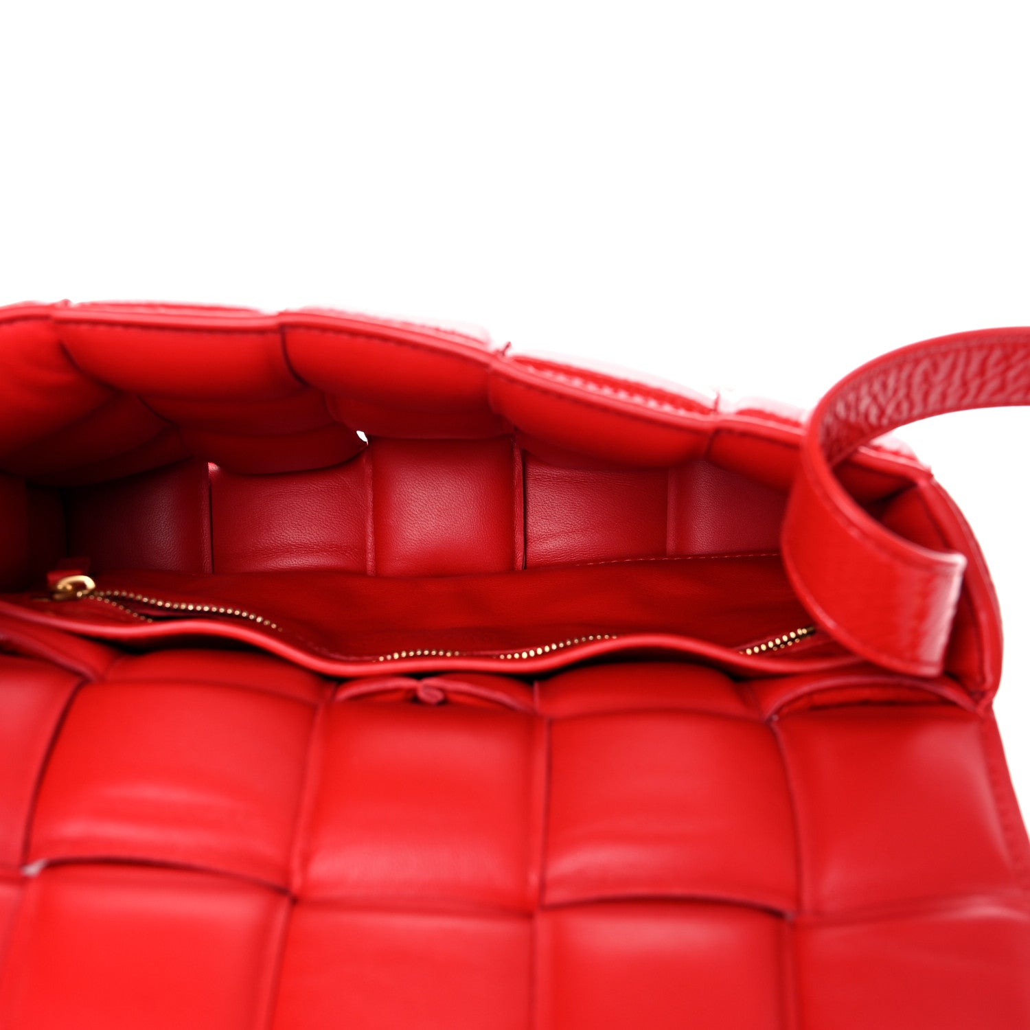 Bottega Veneta Textured Deerskin Maxi Intrecciato Padded Cassette Crossbody Bag Chili 5 of 10