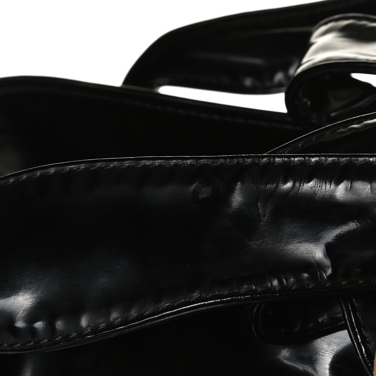 Valentino Garavani Patent Bow Hobo Black 13 of 18