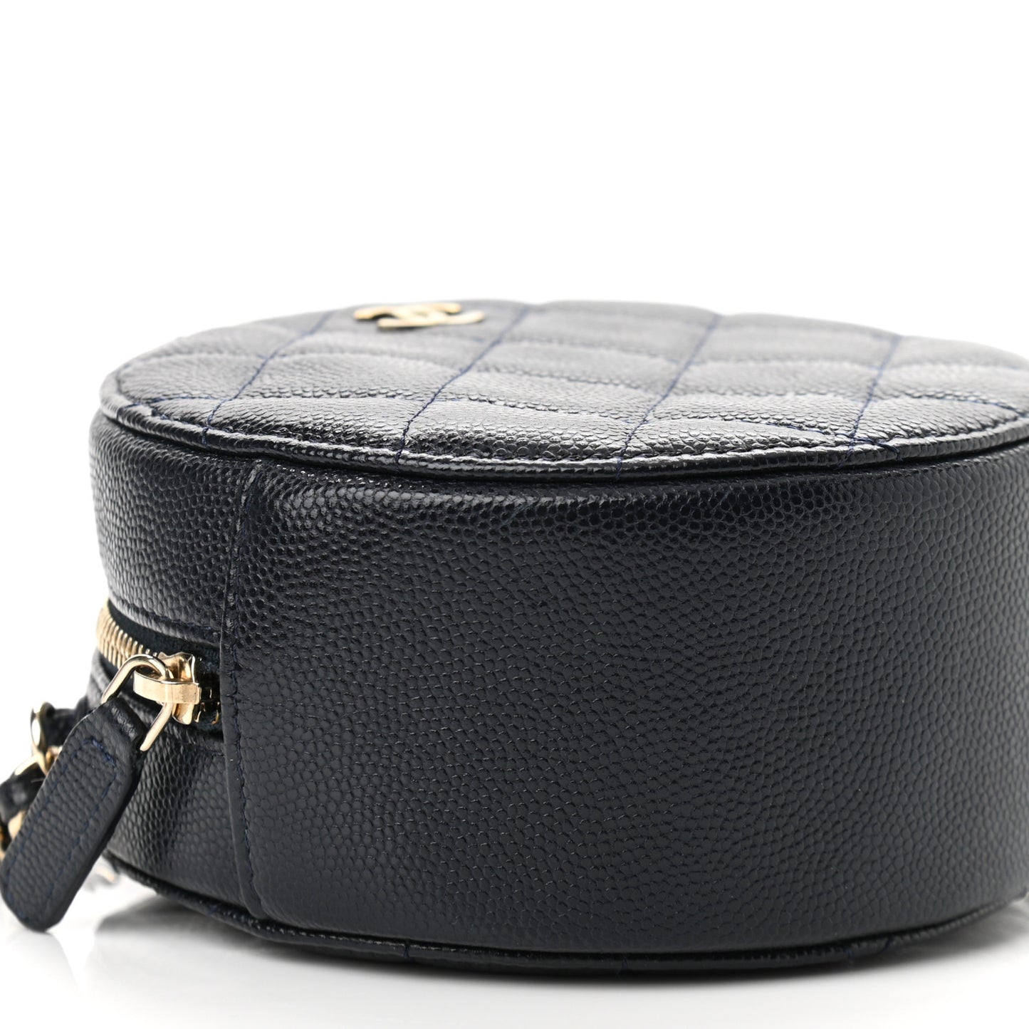 Caviar Quilted Round Clutch With Chain Black