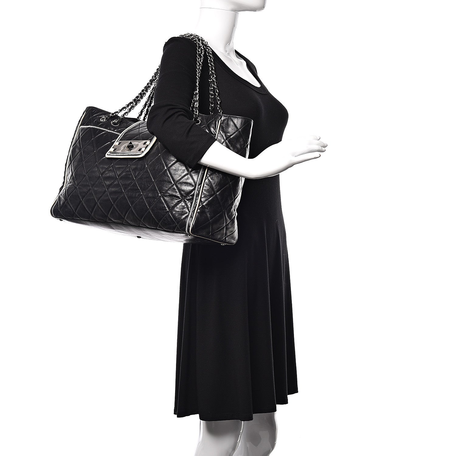 Chanel Lambskin Quilted Large East West Tote Black 2 of 11