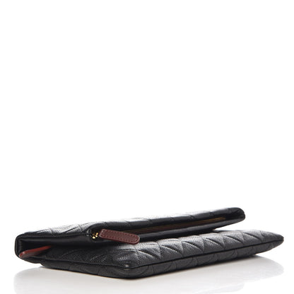 Chanel Caviar Quilted CC Beauty Clutch Black 4 of 8