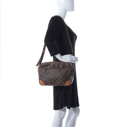 Louis Vuitton Monogram Nil 28 2 of 10