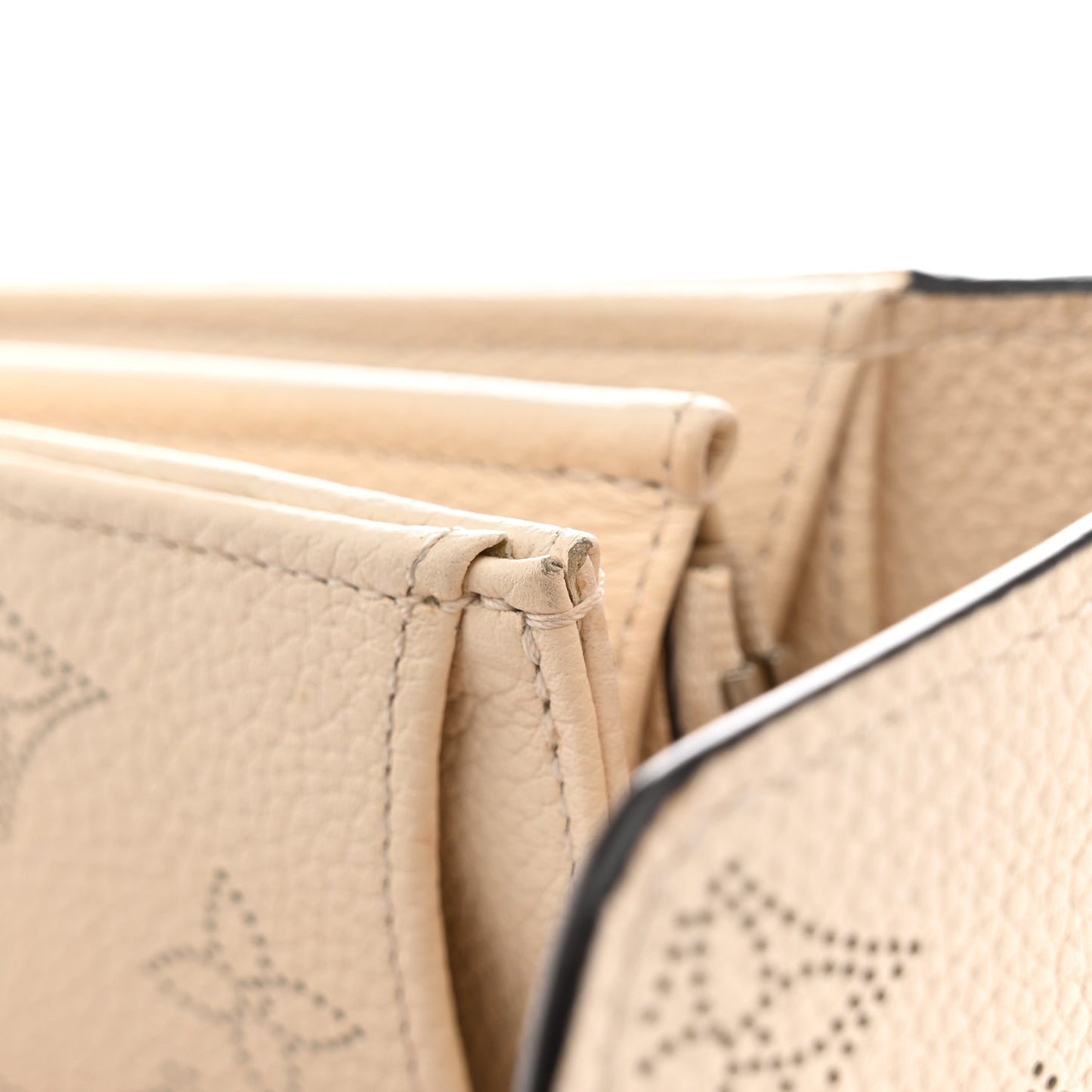 Mahina Iris Wallet NM Ivory