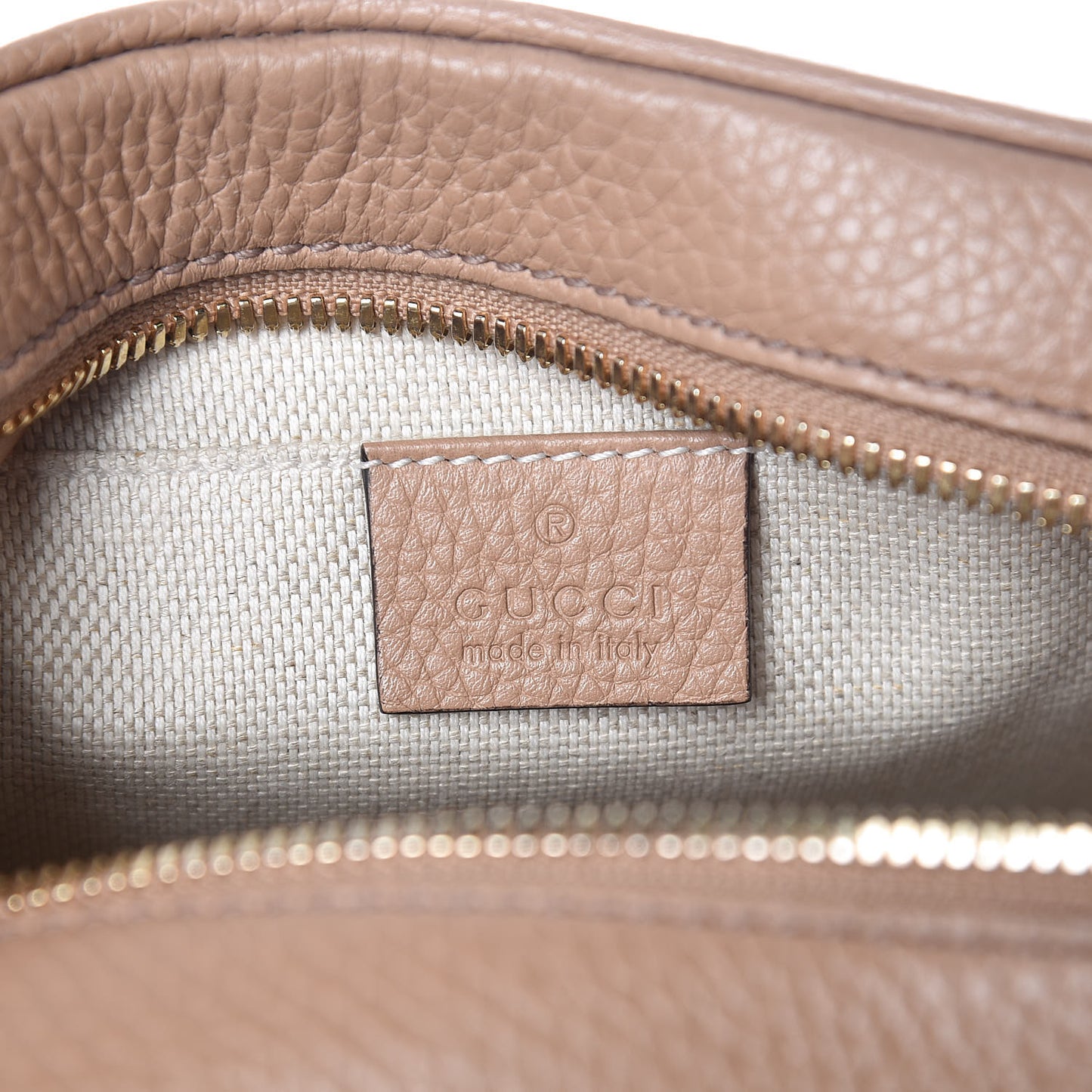 Pebbled Calfskin Small Soho Disco Bag Camelia