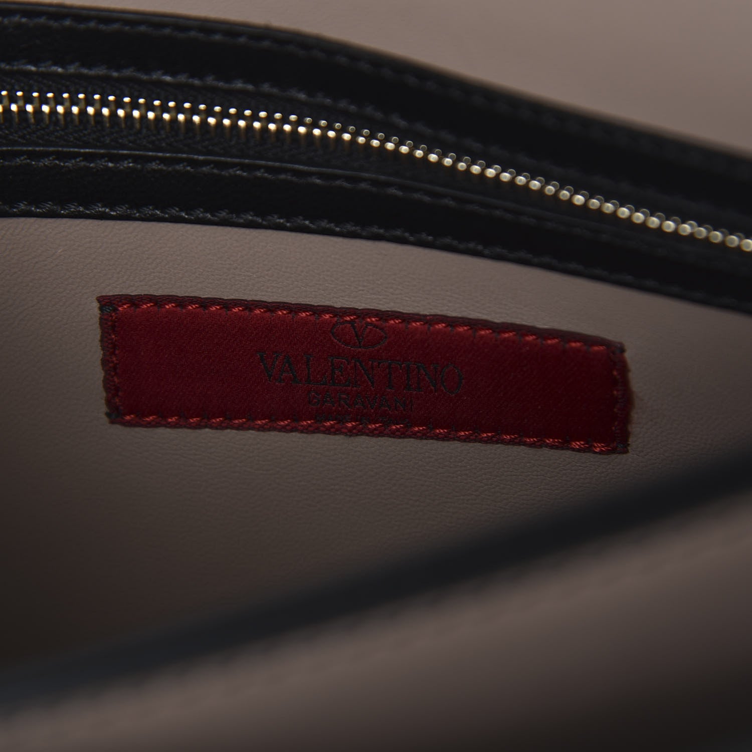 Valentino Garavani Nappa Rockstud Wristlet Clutch Black 7 of 9