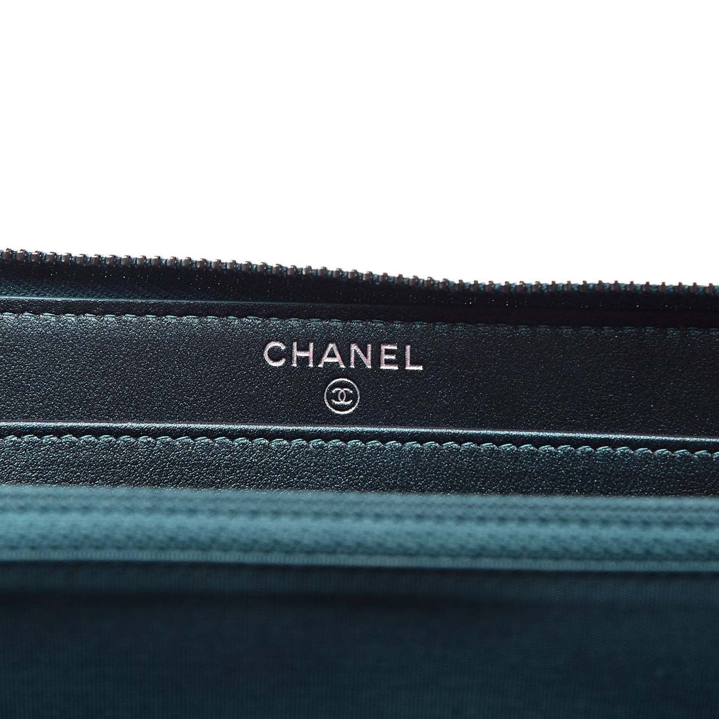 Iridescent Caviar Quilted Large Filigree Zip Around Wallet Dark Turquoise