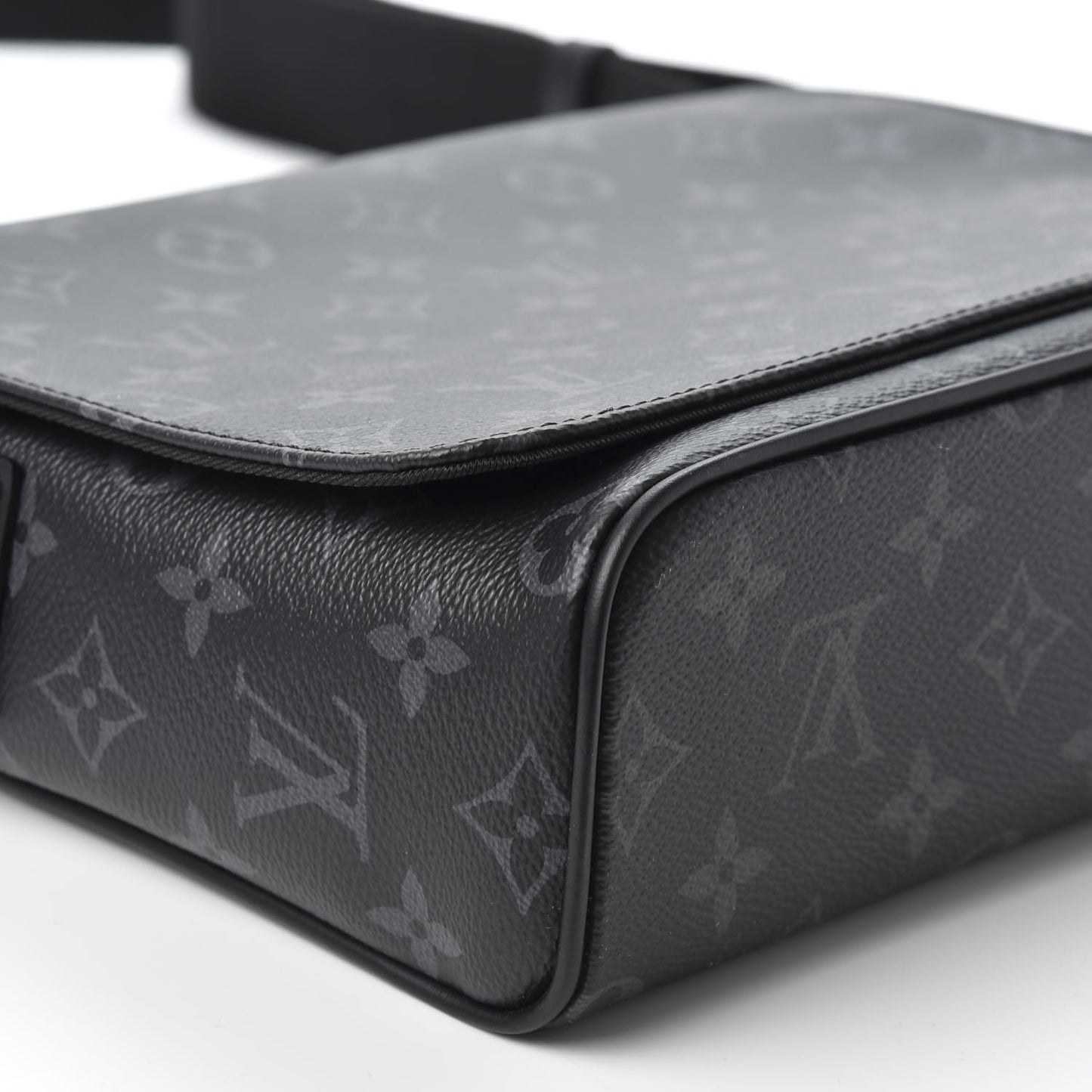Monogram Eclipse District PM Black