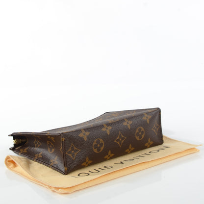 Louis Vuitton Monogram Toiletry Pouch 19 4 of 7