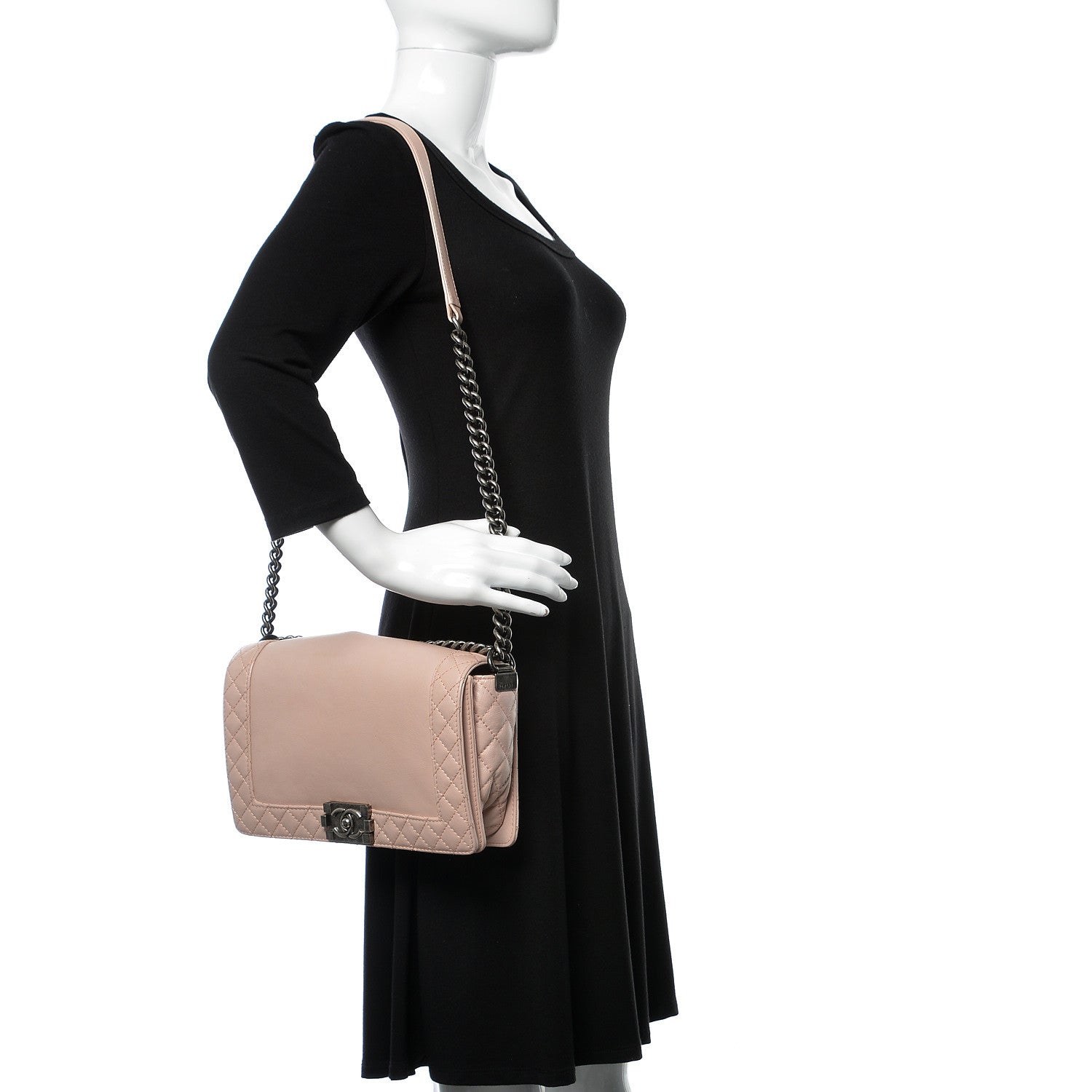 Chanel Calfskin New Medium Boy Reverso Flap Light Pink 2 of 10