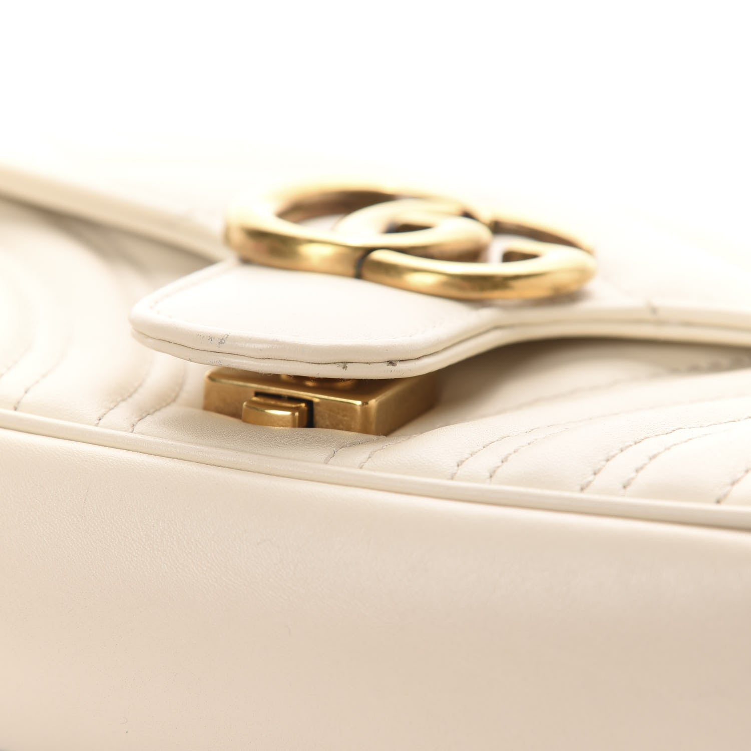 Gucci Calfskin Matelasse Mini GG Marmont Shoulder Bag White 11 of 13