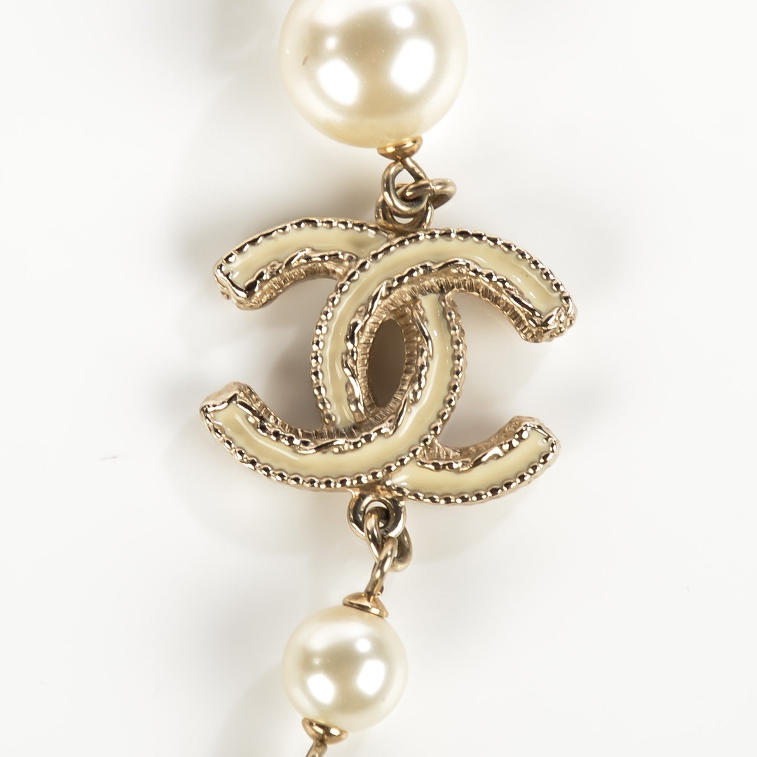 Chanel Pearl Beaded CC Short Necklace Black Gold 3 of 6