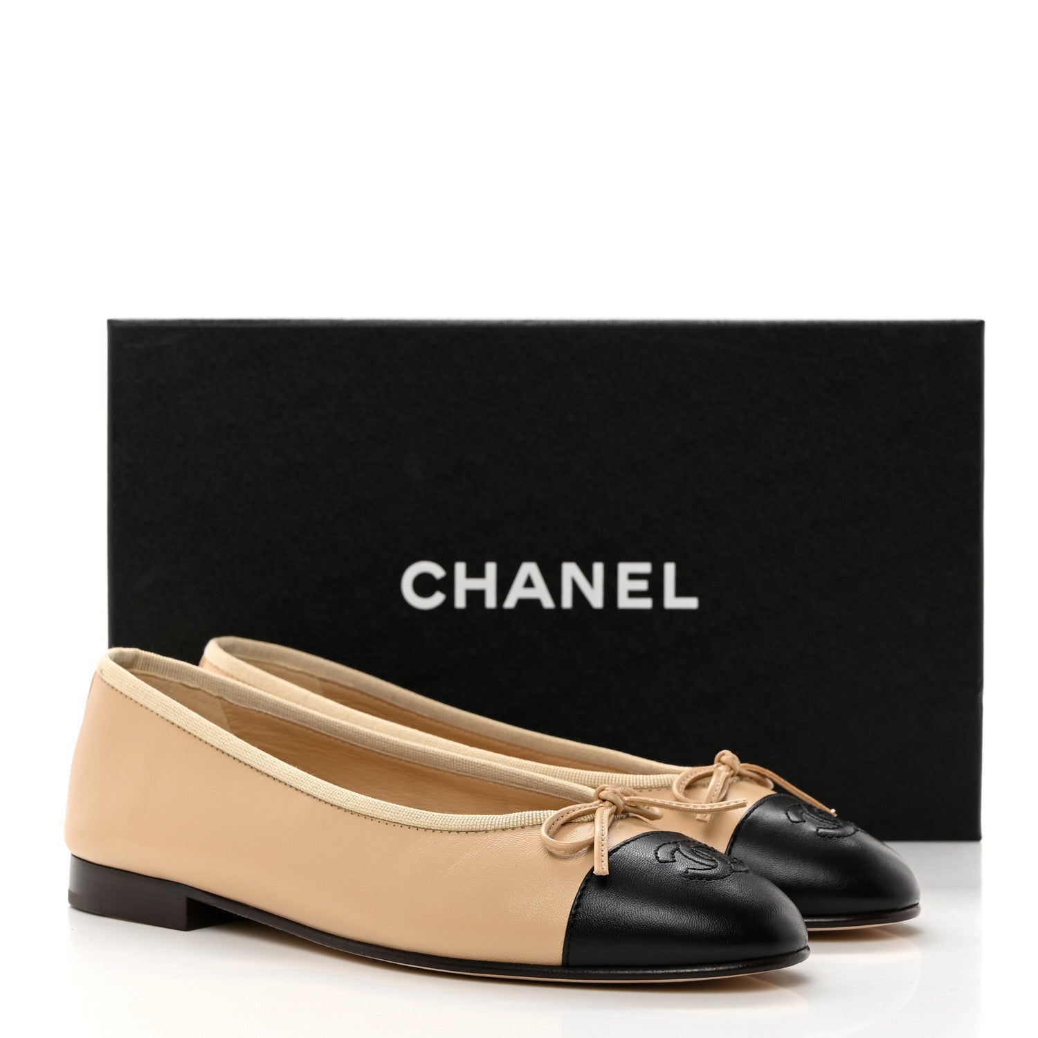 Chanel Lambskin Cap Toe CC Ballerina Flats 37 Beige Black 9 of 9